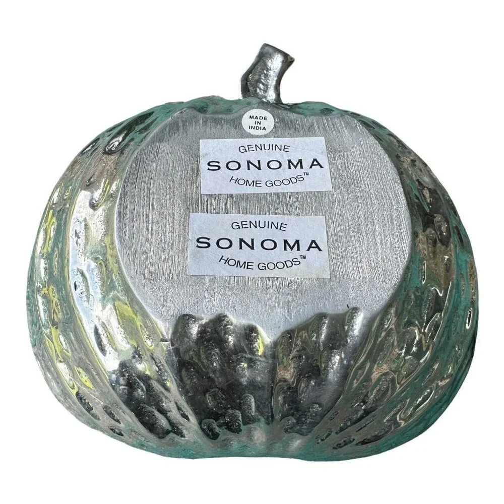 Sonoma Home Goods Metal Holiday Pumpkin Shaped Bowl 8 Inch Silver‎ Tone Aluminum